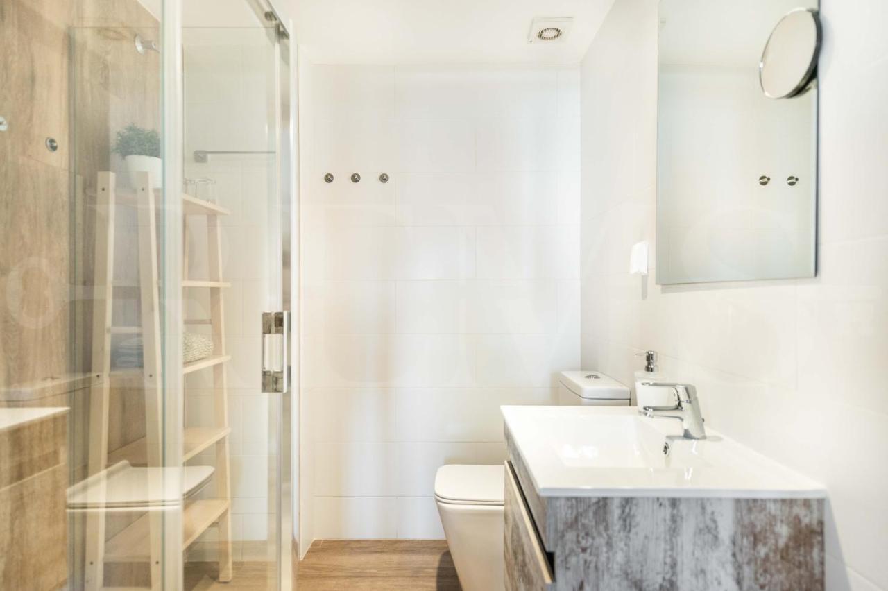 Spacious Apartment Next To Plaza De La Merced By Rems Málaga Kültér fotó