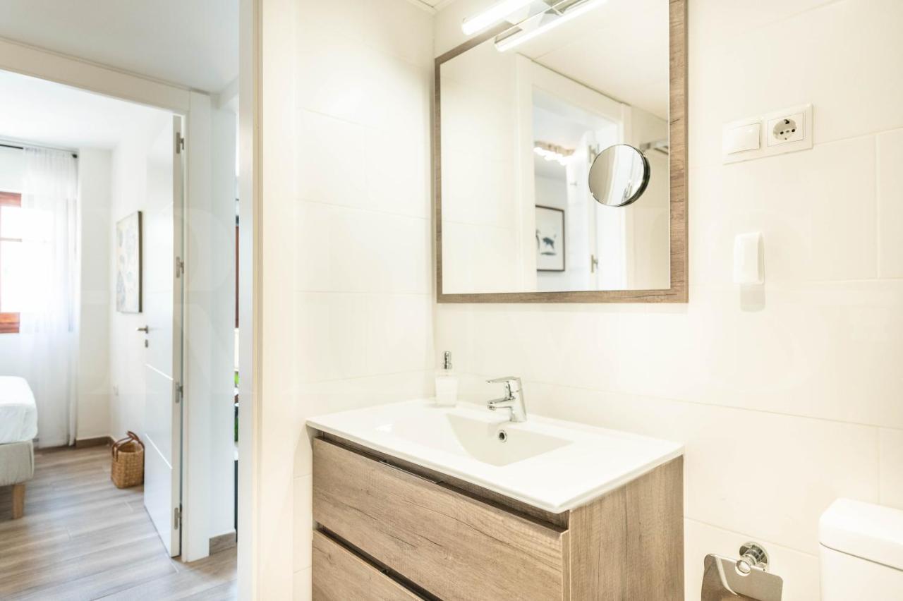 Spacious Apartment Next To Plaza De La Merced By Rems Málaga Kültér fotó